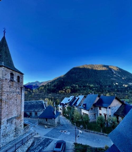 Muntanyo Luxury Lodge Con Sauna, Parking Y Guardaesquis En Ruda Tredós エクステリア 写真